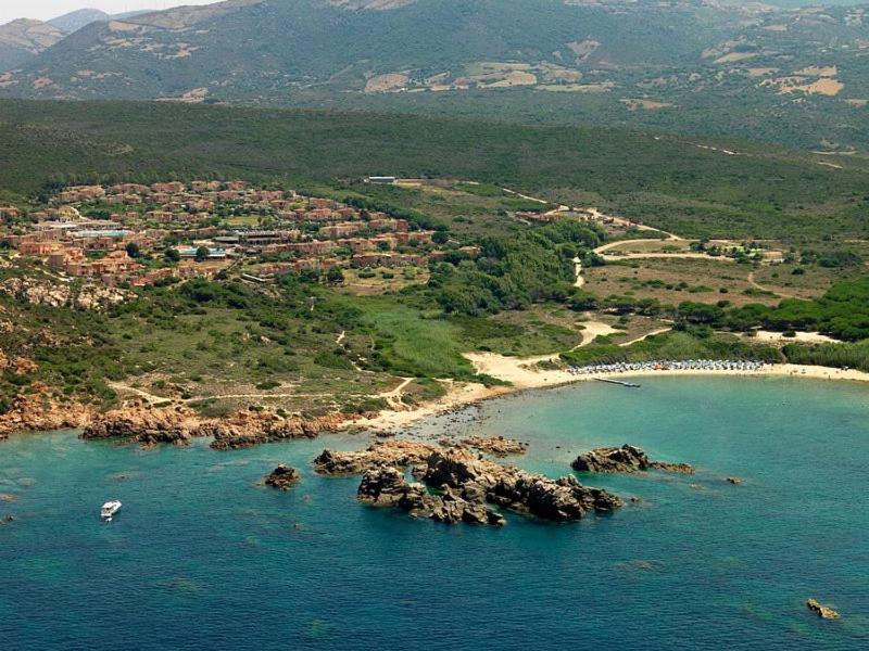 Calarossa Sardinia Apartments 罗萨岛 外观 照片