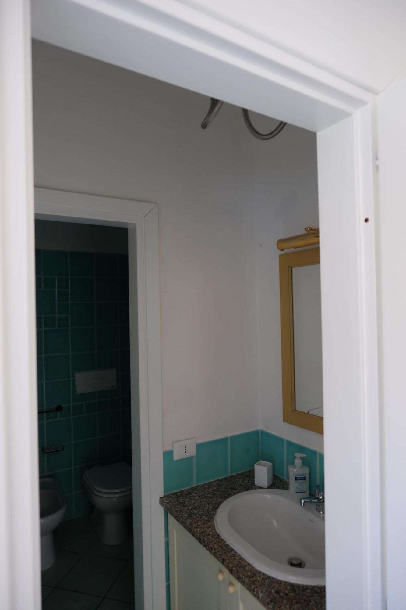 Calarossa Sardinia Apartments 罗萨岛 外观 照片