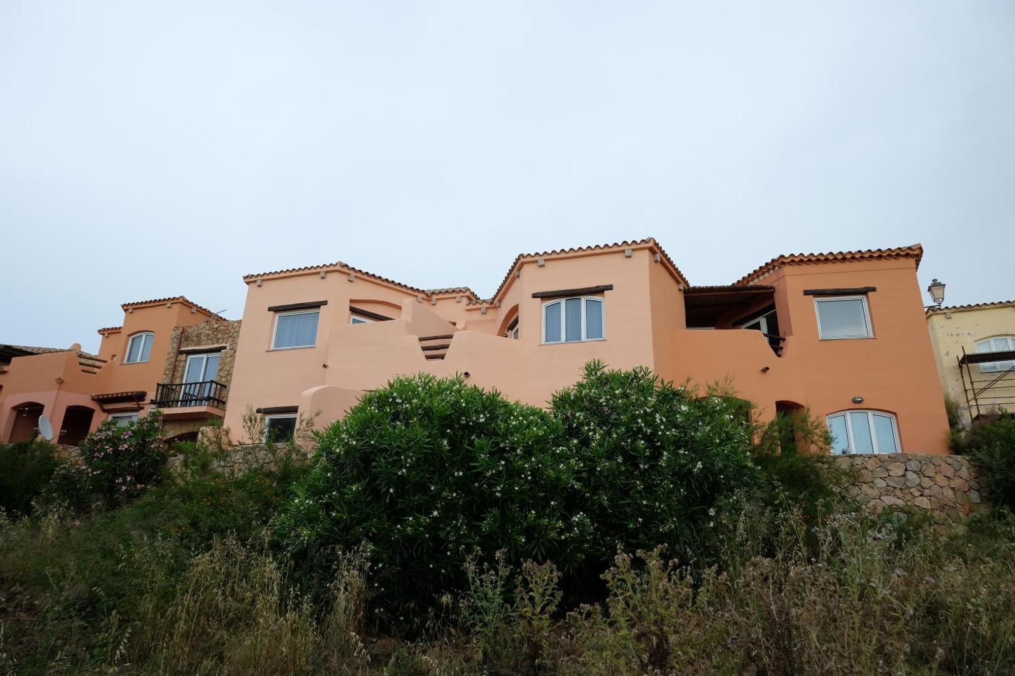 Calarossa Sardinia Apartments 罗萨岛 外观 照片