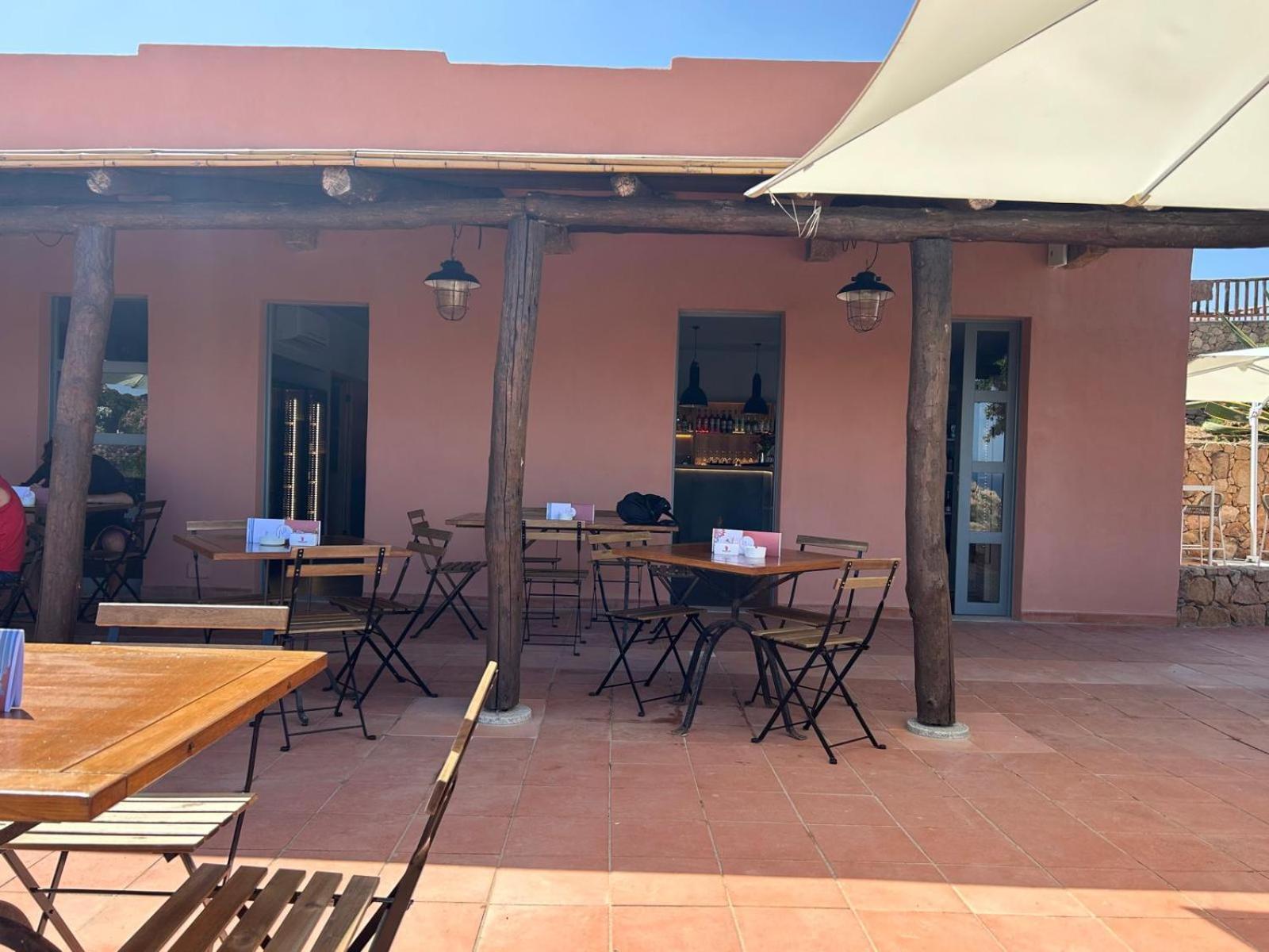 Calarossa Sardinia Apartments 罗萨岛 外观 照片